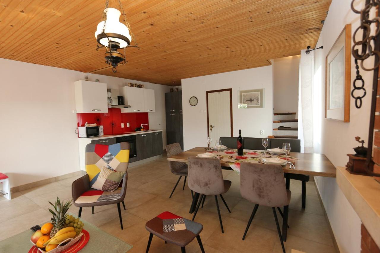 Вилла House Zbasnik Климно Экстерьер фото